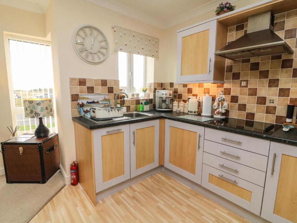 Apartment 1 Моркамб Екстериор снимка